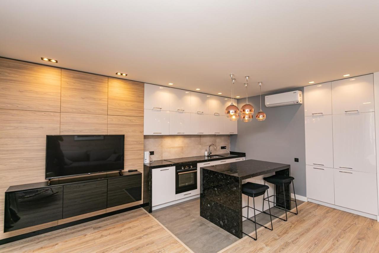 Petrovdom 190-199-216 In Spacious Apartments At Rc New York Concept House Kiew Exterior foto